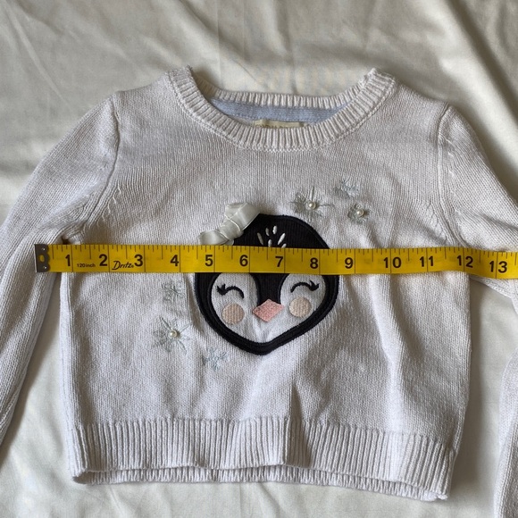 Adorable White Kids Sweater with Penguin Design - Picture 3 of 13